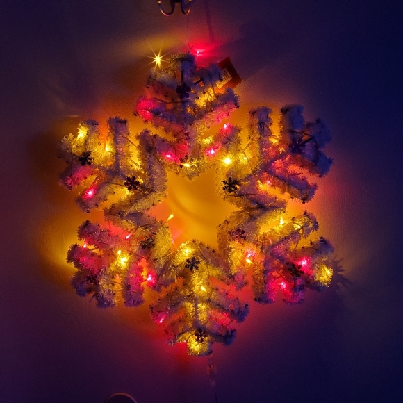 Bright Light Snowflake - Picture 13 of 13